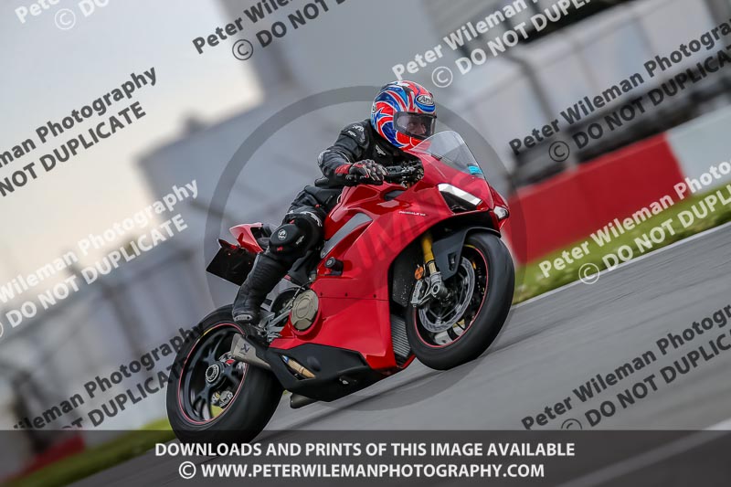 PJ Motorsport Photography;donington no limits trackday;donington park photographs;donington trackday photographs;no limits trackdays;peter wileman photography;trackday digital images;trackday photos